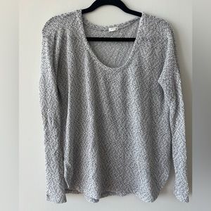 GARAGE - lightweight sweater, Medium